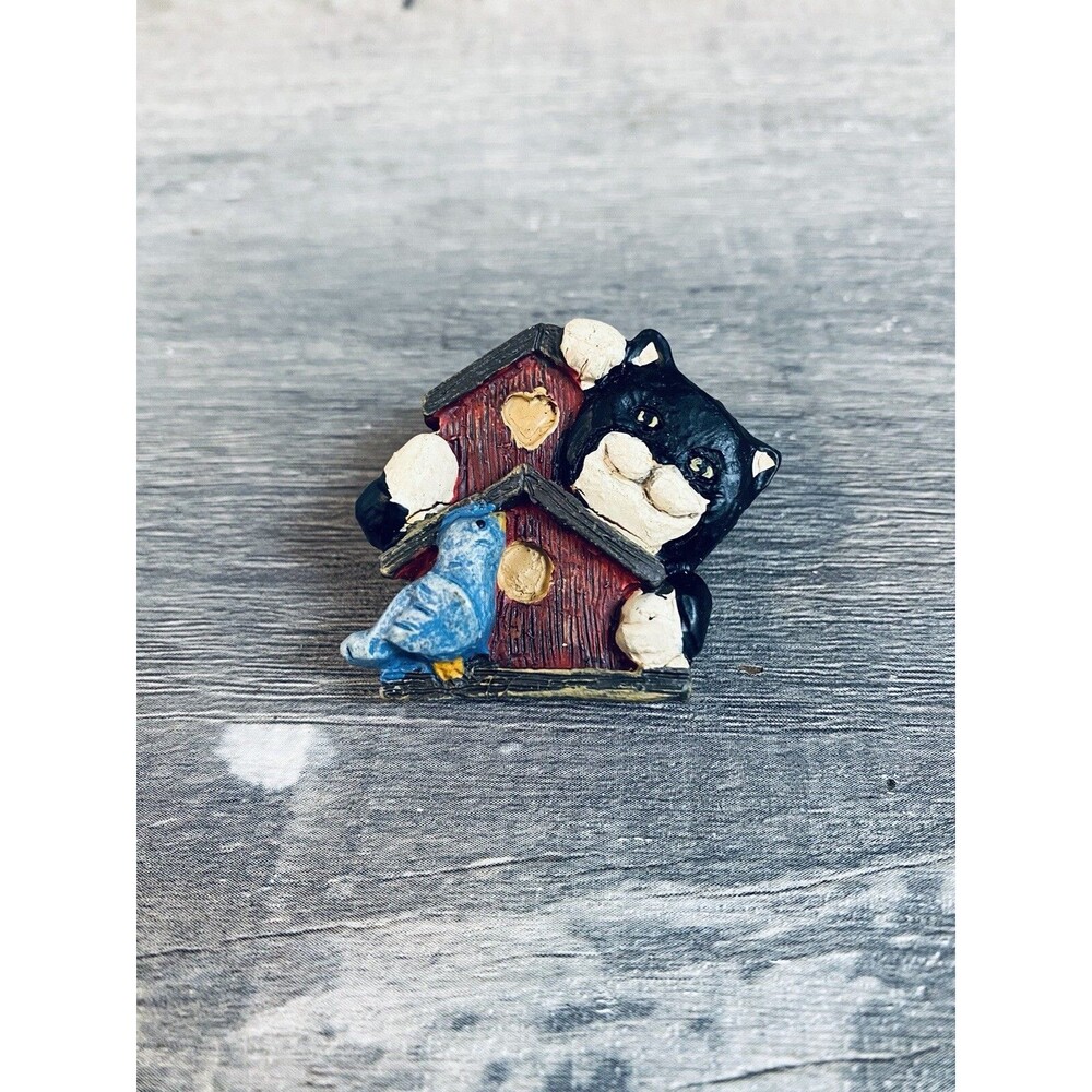Whittle Cats Lapel Hat Jacket Pin Brooch Cat & Birdhouse Resin